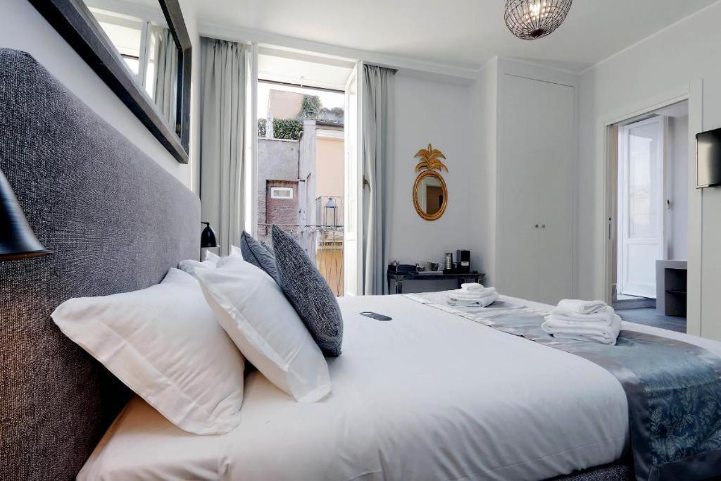 Boutique Suites Della Croce Rom Exterior foto