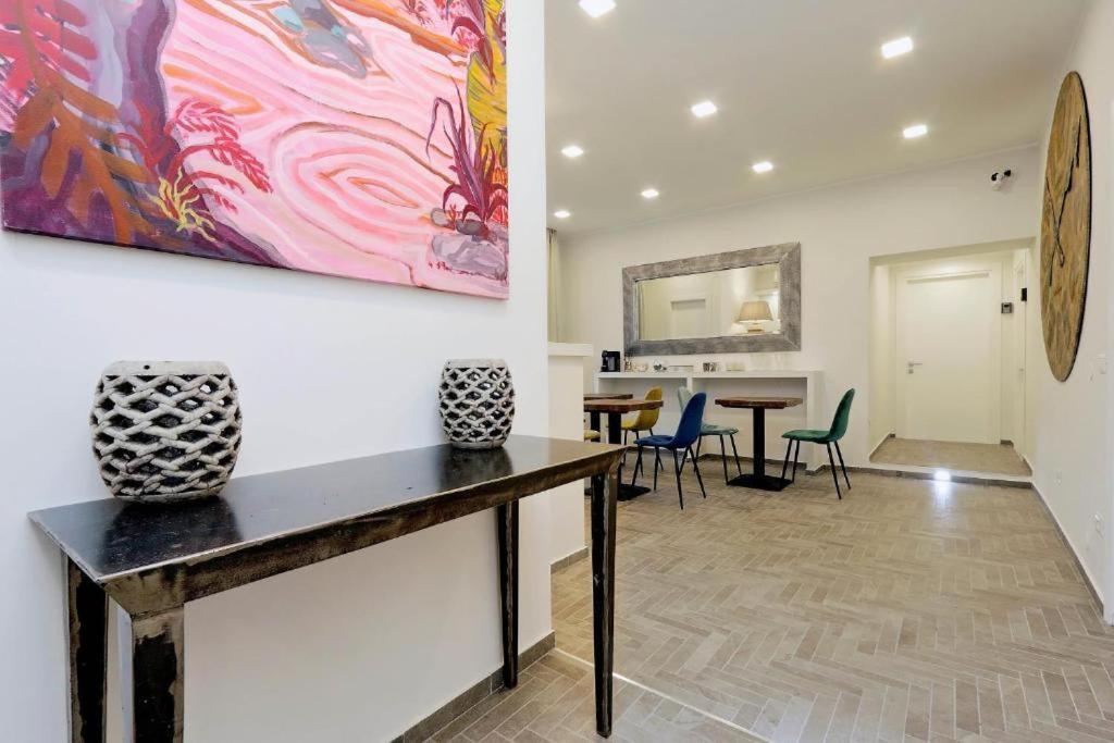 Boutique Suites Della Croce Rom Exterior foto